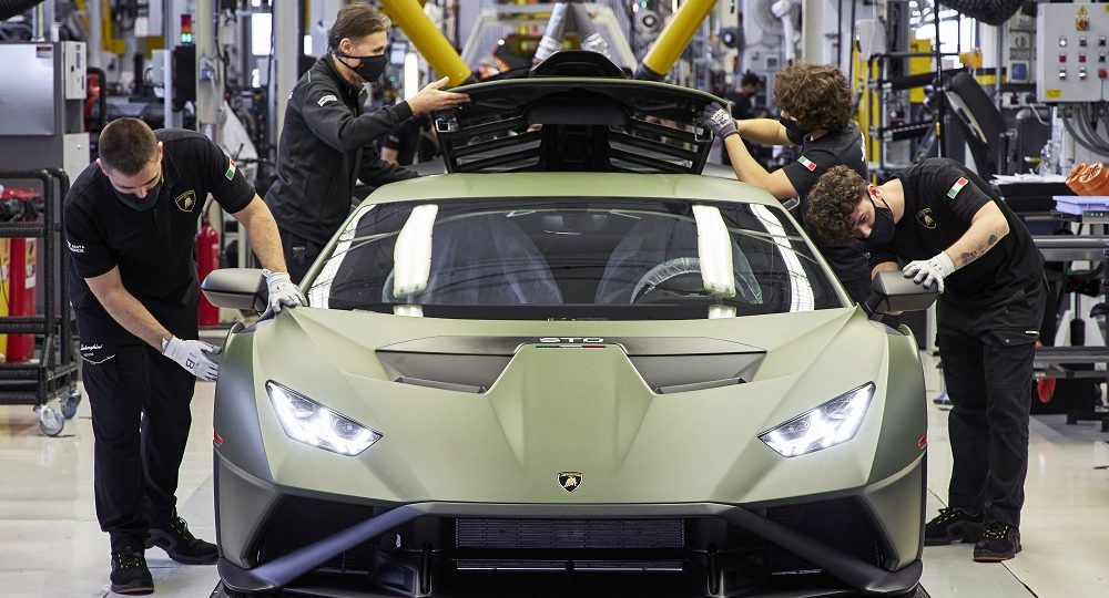 https://2024.fleetandmobilitysummit.com/wp-content/uploads/2022/06/Huracan-assembly-line-1-1000x540.jpg